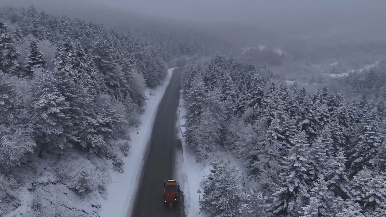 Karabük’ün yüksek kesimleri yeniden beyaza büründü
