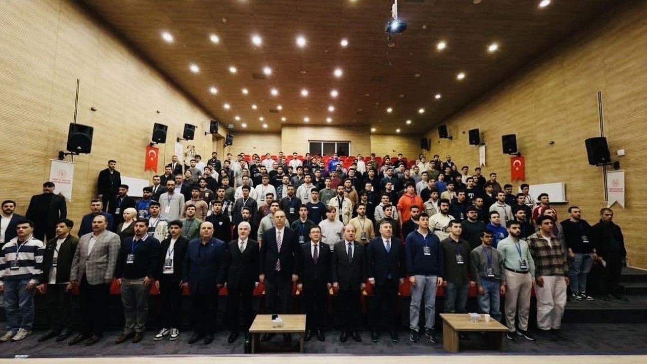 Düzceli gençler kampa katıldı
