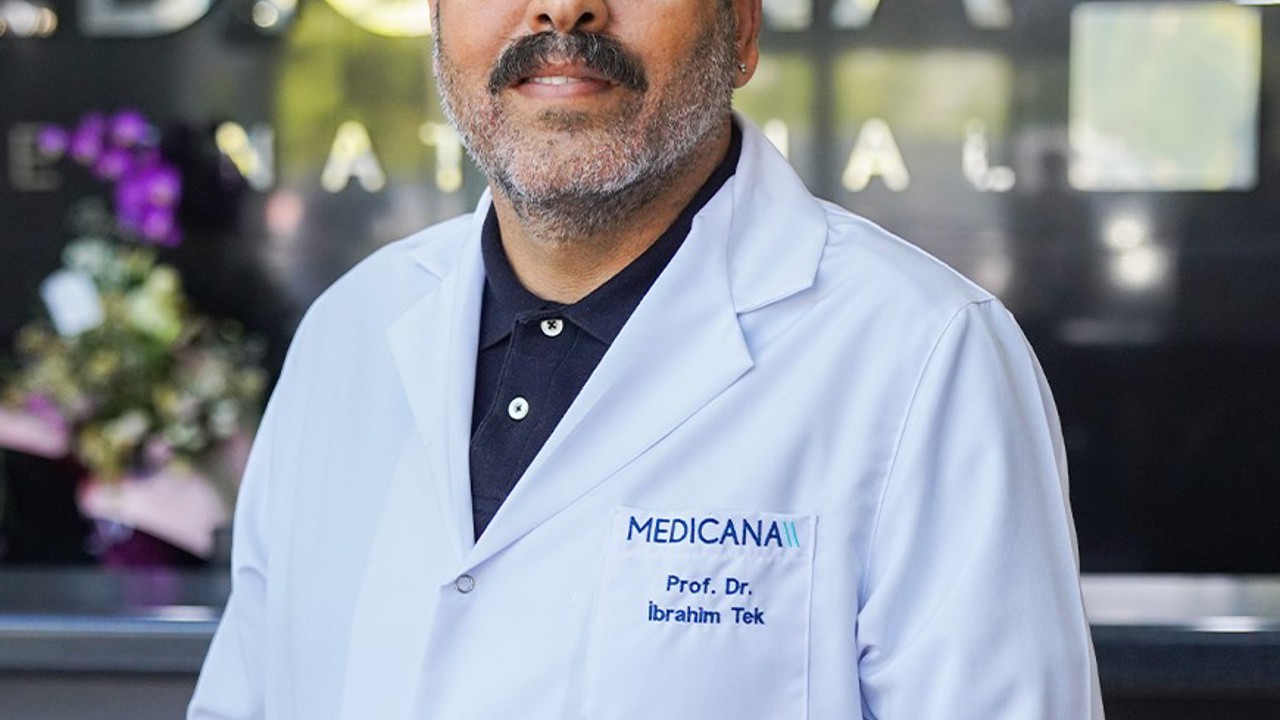 Prof. Dr. Tek: "Kanserin adı tek ama hastalar farklı"
