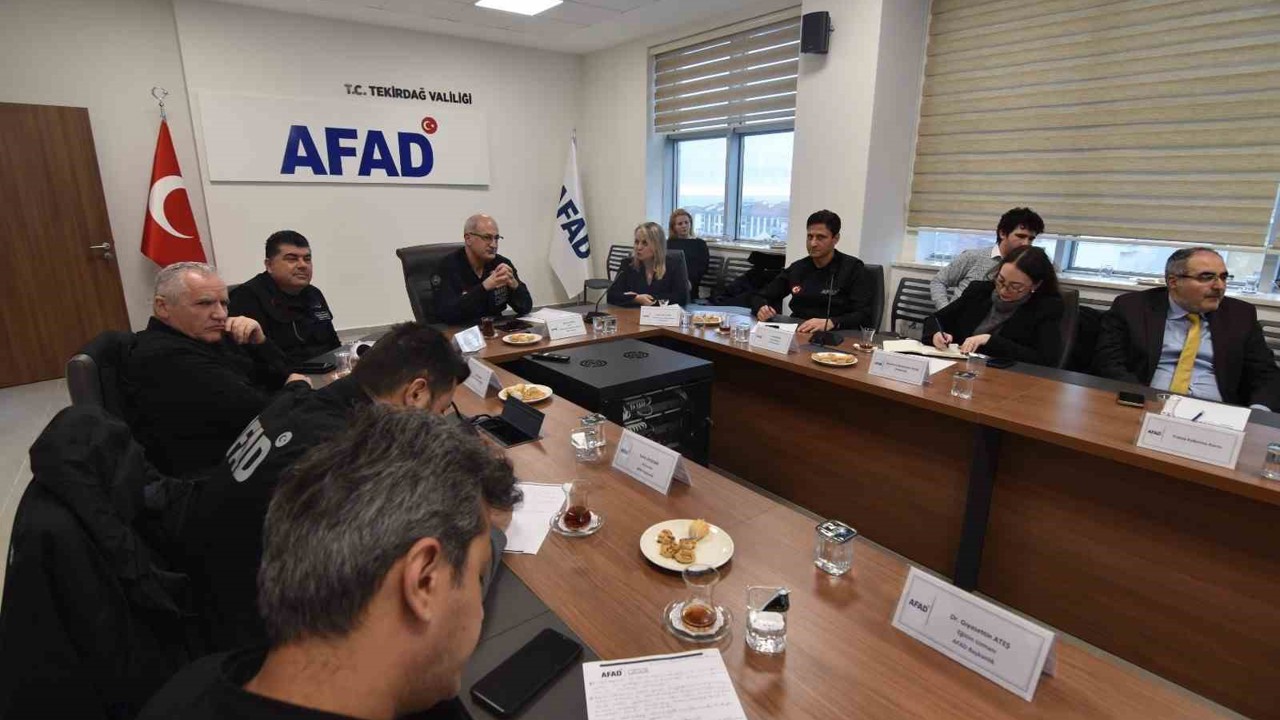 Tekirdağ AFAD’da Trakya belediyeleriyle afet riskleri değerlendirmesi
