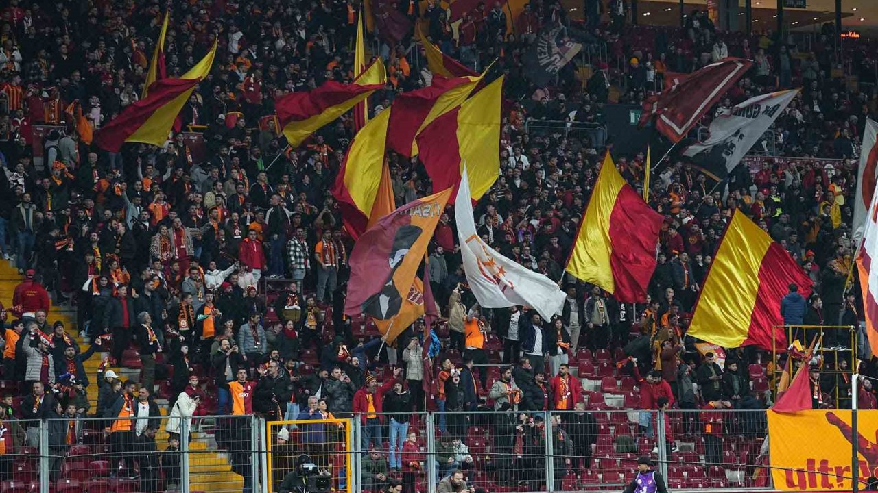 Ziraat Türkiye Kupası: Galatasaray: 1 - İstanbulspor: 0 (Maç devam ediyor)
