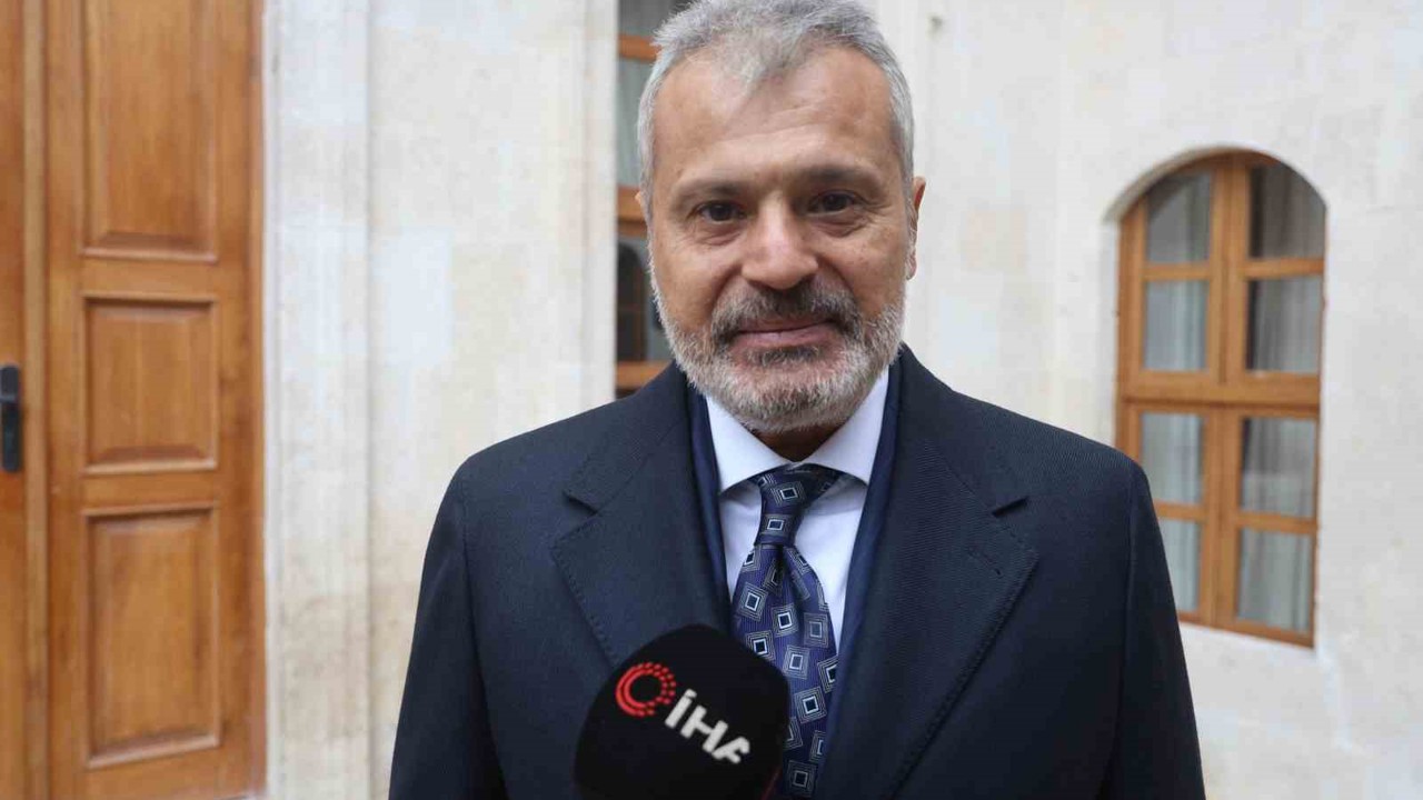 Hatay Büyükşehir Belediyesi kentin tarihinin yeniden yazılışında sahada varlığını hissettiriyor
