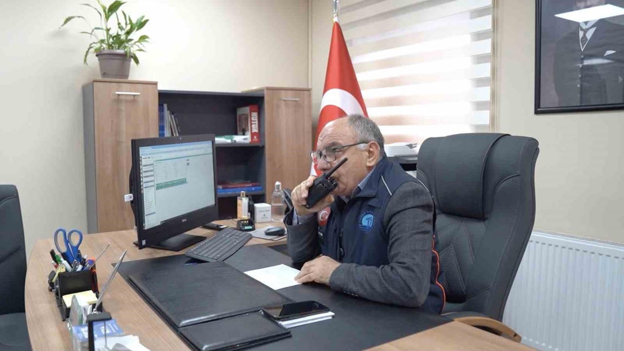 Başsağlığı anonsları Tuzla’daki telsizlerden yükseldi
