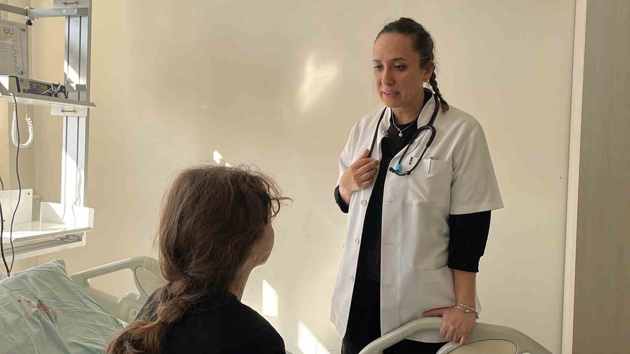 Çocuklarda görülen enfeksiyonların ilk belirtisi, yüksek ateş
