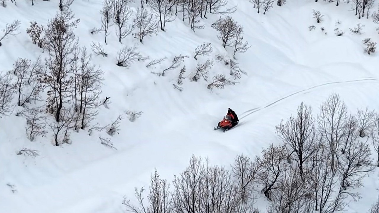 Muş’ta kar motorlu müdahale: 10 köy ve 24 mezraya yeniden enerji verildi
