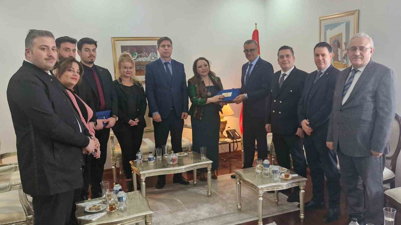 Türkiye-Tunus hattında sağlık ve yatırım iş birliği güçleniyor
