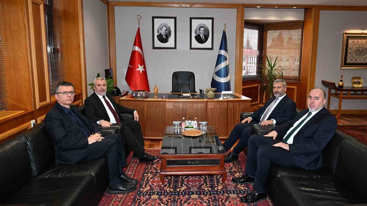 ÖSYM Başkanı Ersoy’dan Rektör Adıgüzel’e ziyaret
