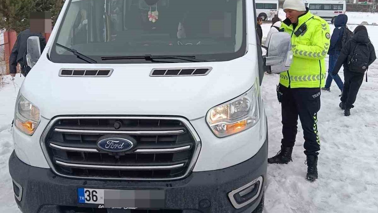 Kars’ta okul servislerine sıkı denetim
