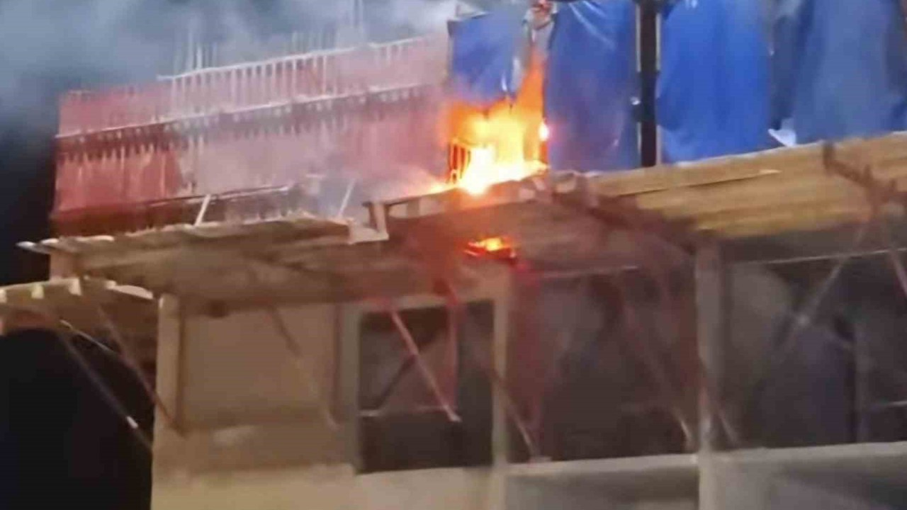 Emet’te şantiyede korkutan yangın
