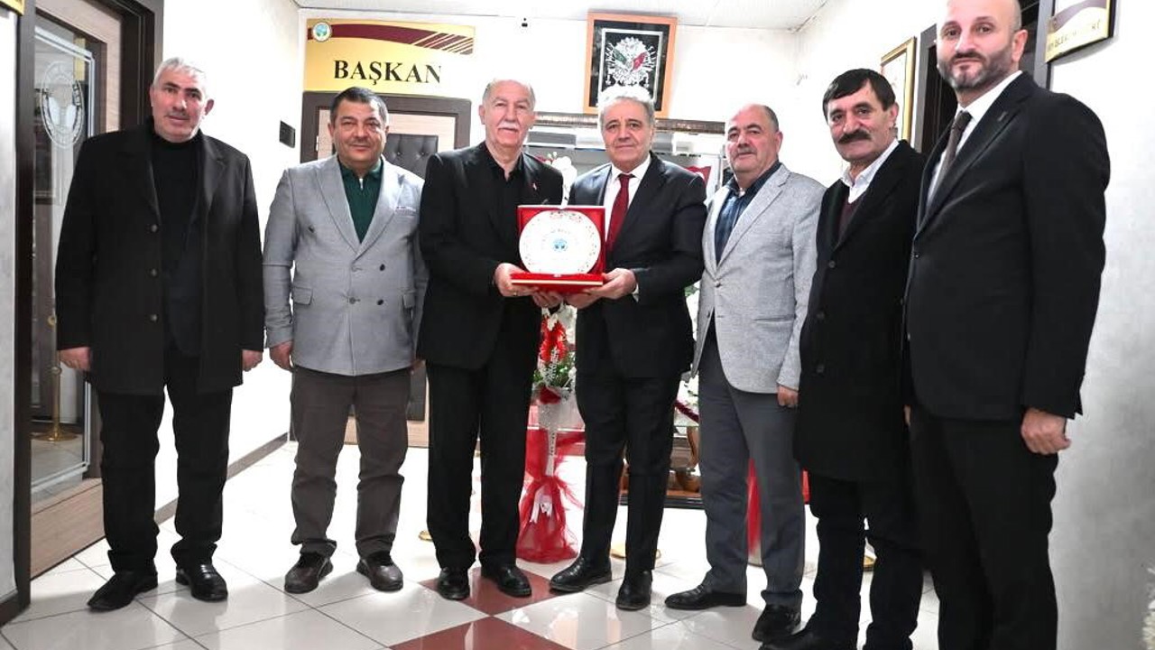 ESOB yönetiminden, Tortum Belediye Başkanı Yiğider’e nezaket ziyareti
