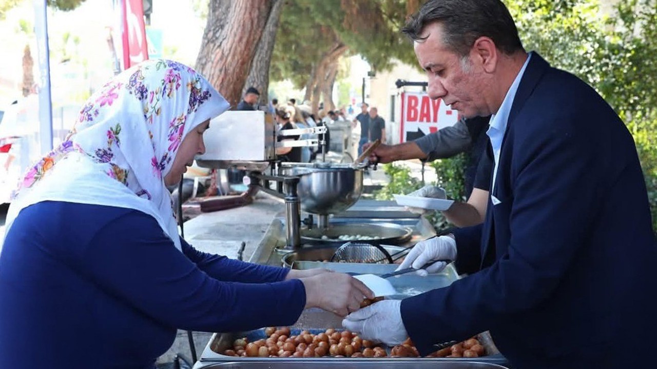 Efeler Belediyesi’nden depremde hayatını kaybedenler için lokma hayrı
