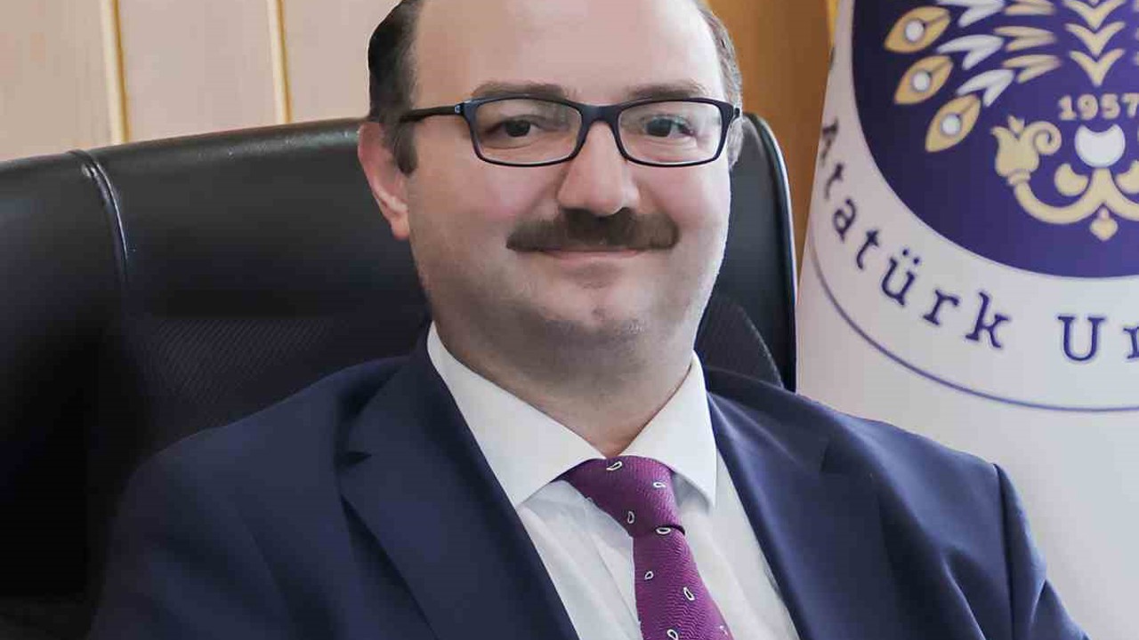 Hacımüftüoğlu: "Birlik ve beraberlik ruhunu da tüm dünyaya gösterdik"
