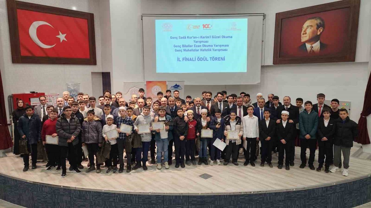 Kütahya’da din öğretimi yarışmaları il finali ödül töreni düzenlendi
