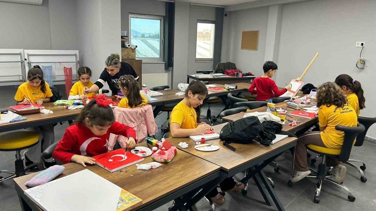 Ala Mekan’da bayrak sevgisi
