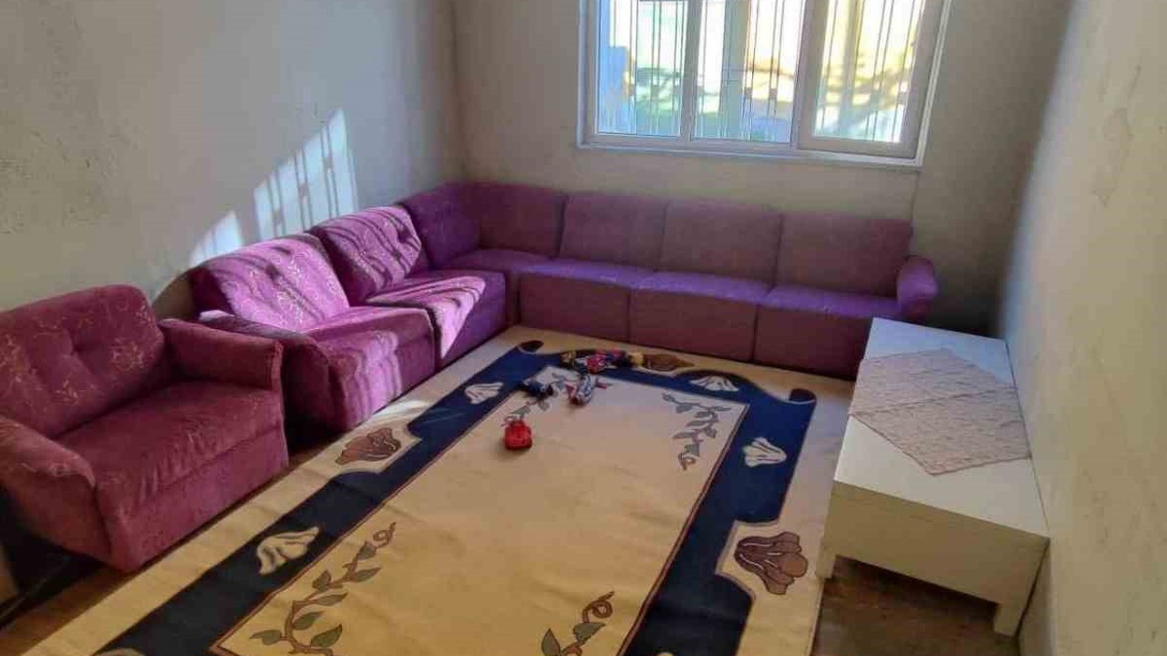 Yangının yaralarını Sevgi Eli sardı
