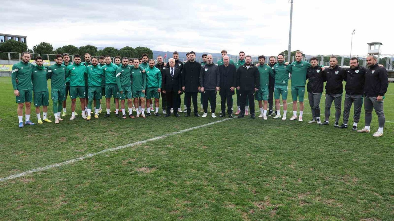 Bursa Büyükşehir Belediyesi’nden Bursaspor’a güçlü destek
