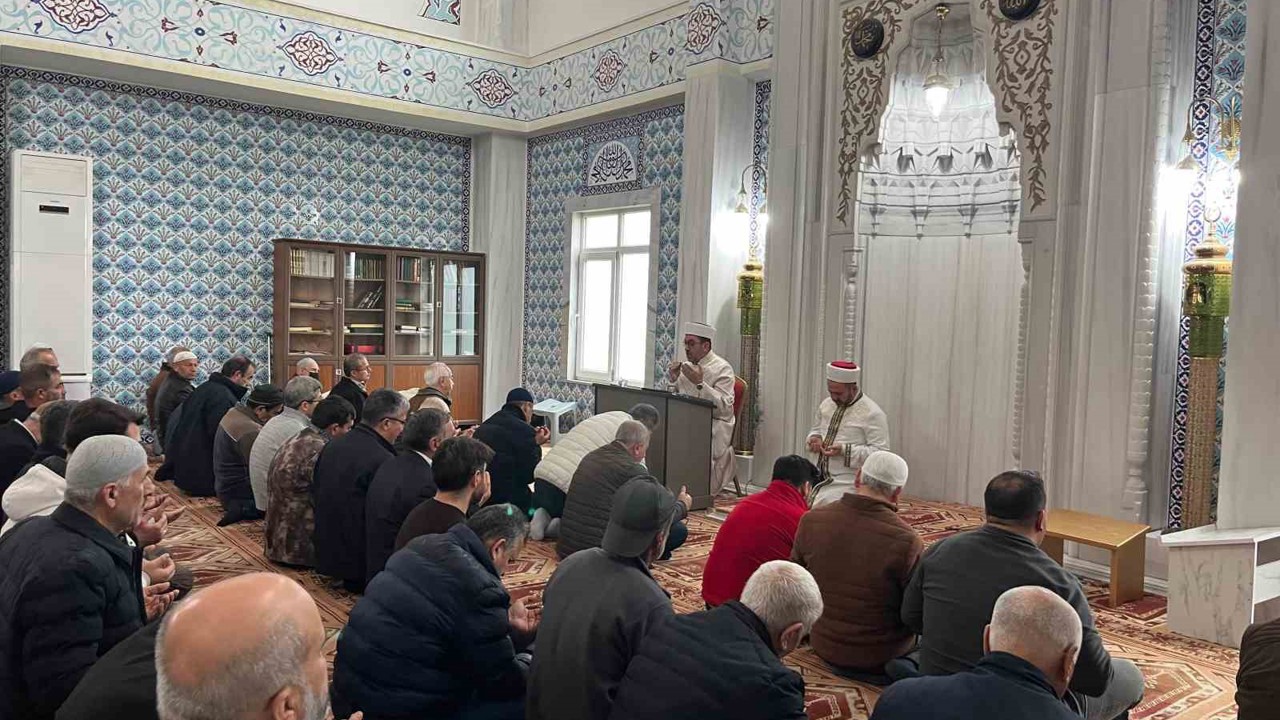 Asrın felaketinin 3’üncü yılında Alanya’da yürekler aynı duada buluştu
