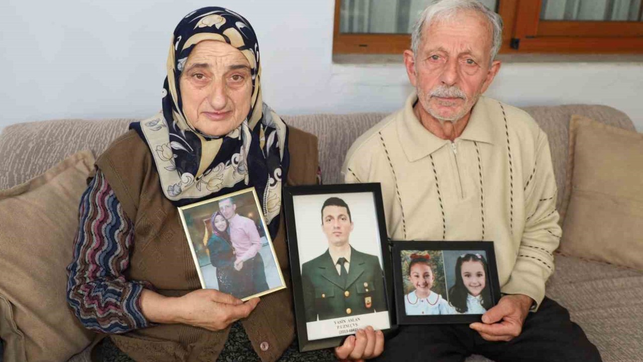 Depremde yok olan aile, yürekleri burktu
