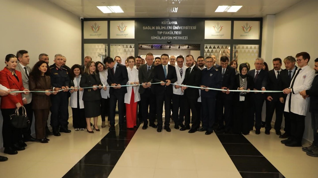 KSBÜ Tıp Fakültesi Simülasyon Merkezi açıldı
