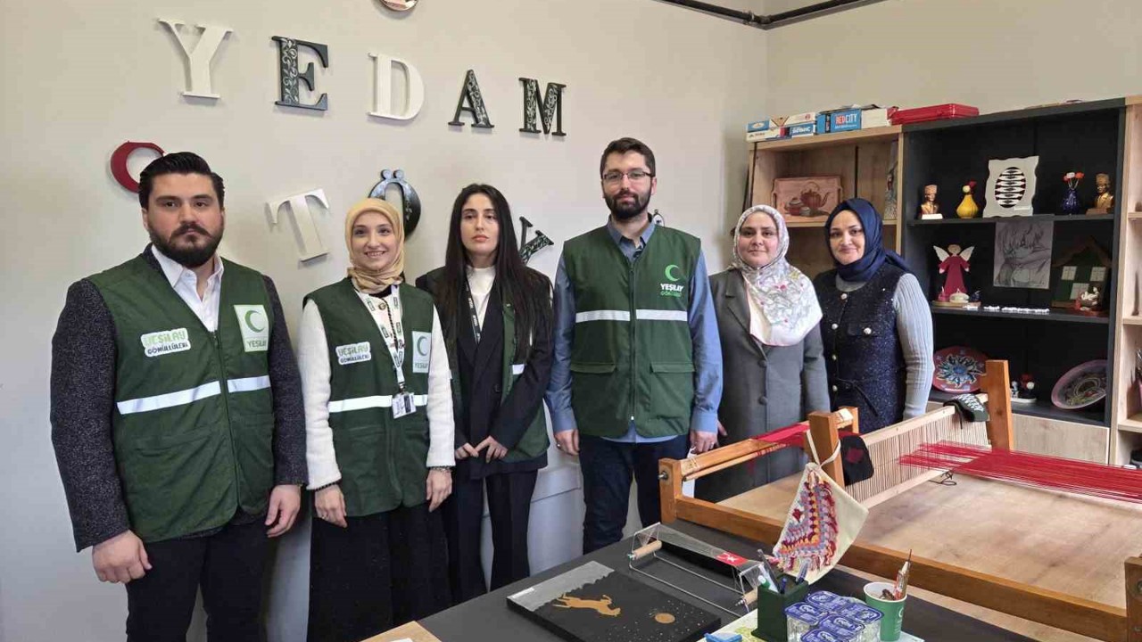 Yeşilay, ‘sağlıklı toplum’ amacıyla bağımlılıklarla mücadele ediyor
