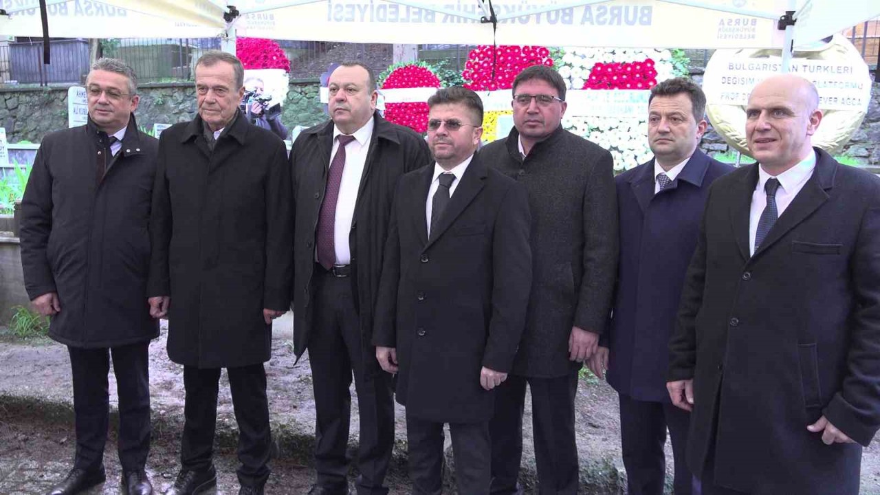 BAL-GÖÇ Kurucu Başkanı Mümin Gençoğlu kabri başında anıldı
