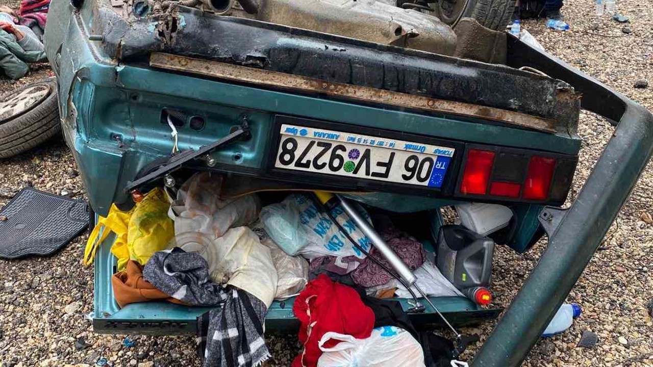 Bolu’da otomobil takla attı, 4 kişi yaralandı

