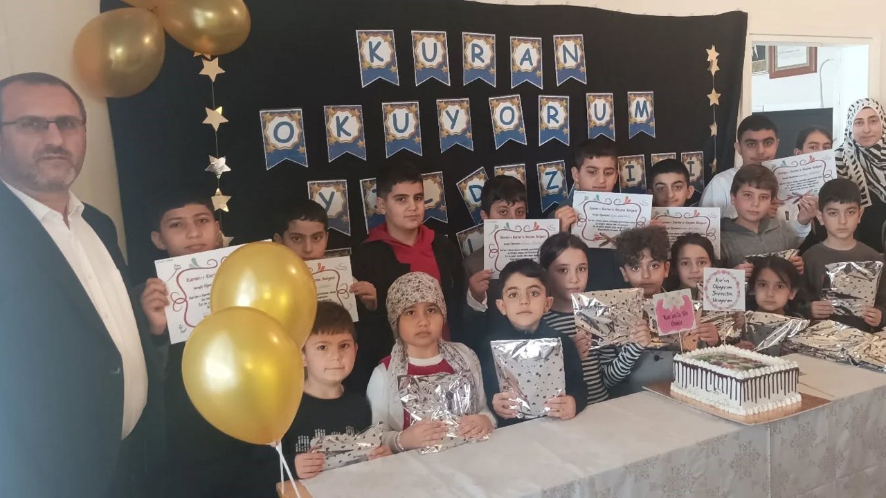 Söke’de Kur’an Kursu öğrencileri için Kur’an’a geçiş merasimi düzenlendi
