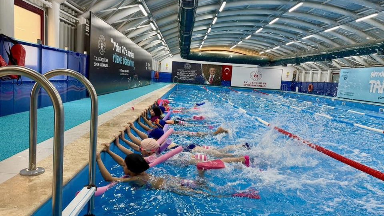 Bilecik’te yüzme antrenmanları devam ediyor
