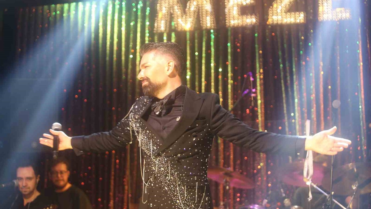 Mehmet Çevik’ten samimi itiraflar: "Sahne aşkım hiç bitmedi"
