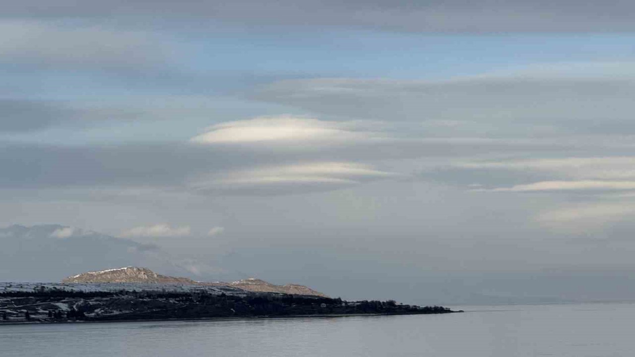 Tatvan’da mercan bulutu görüntülendi
