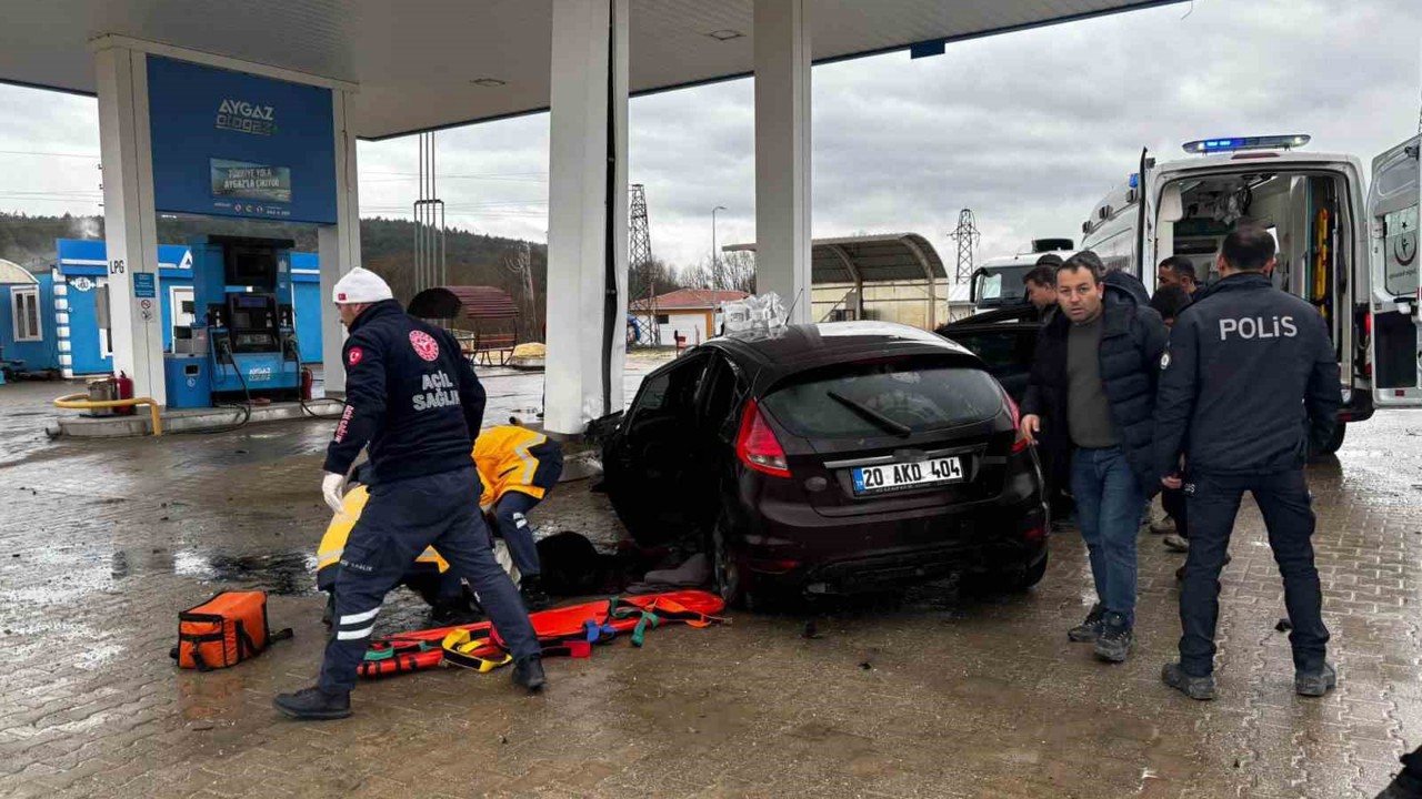 Karabük’te LPG istasyonuna çarpan otomobildeki 5 kişi yaralandı
