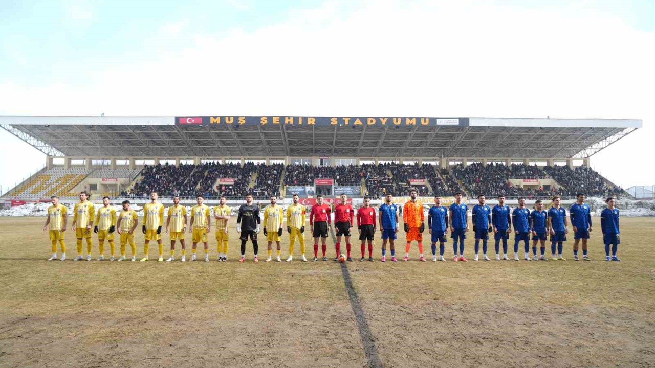 TFF 2. Lig: Muş Spor Kulübü: 4 - Menemen FK: 1
