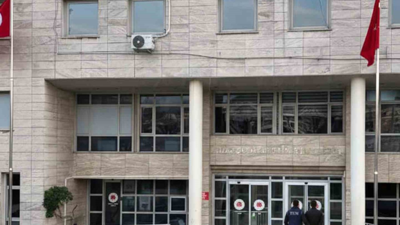 9 yıldır aranan Bylock kullanıcısı ihraç firari Emniyet Müdürü yakalandı
