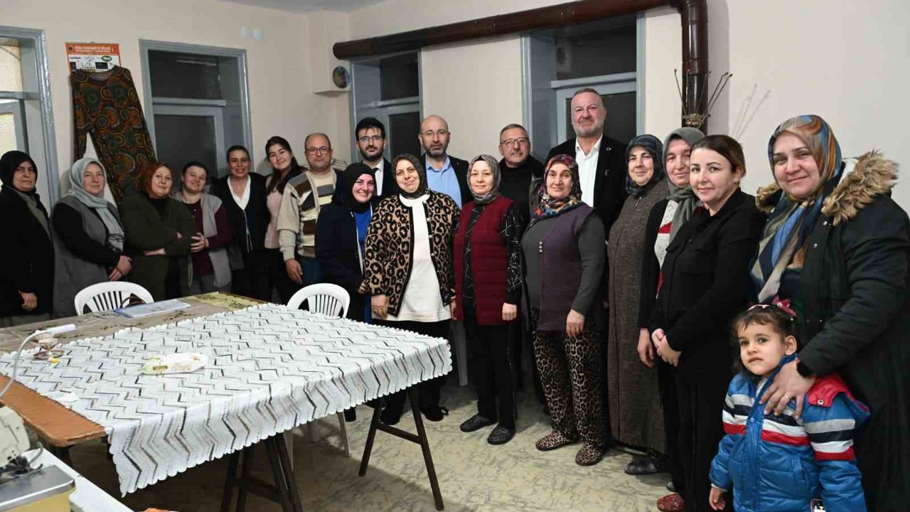 Karacabey Belediyesi’nden kadınlara eğitim ve üretim desteği
