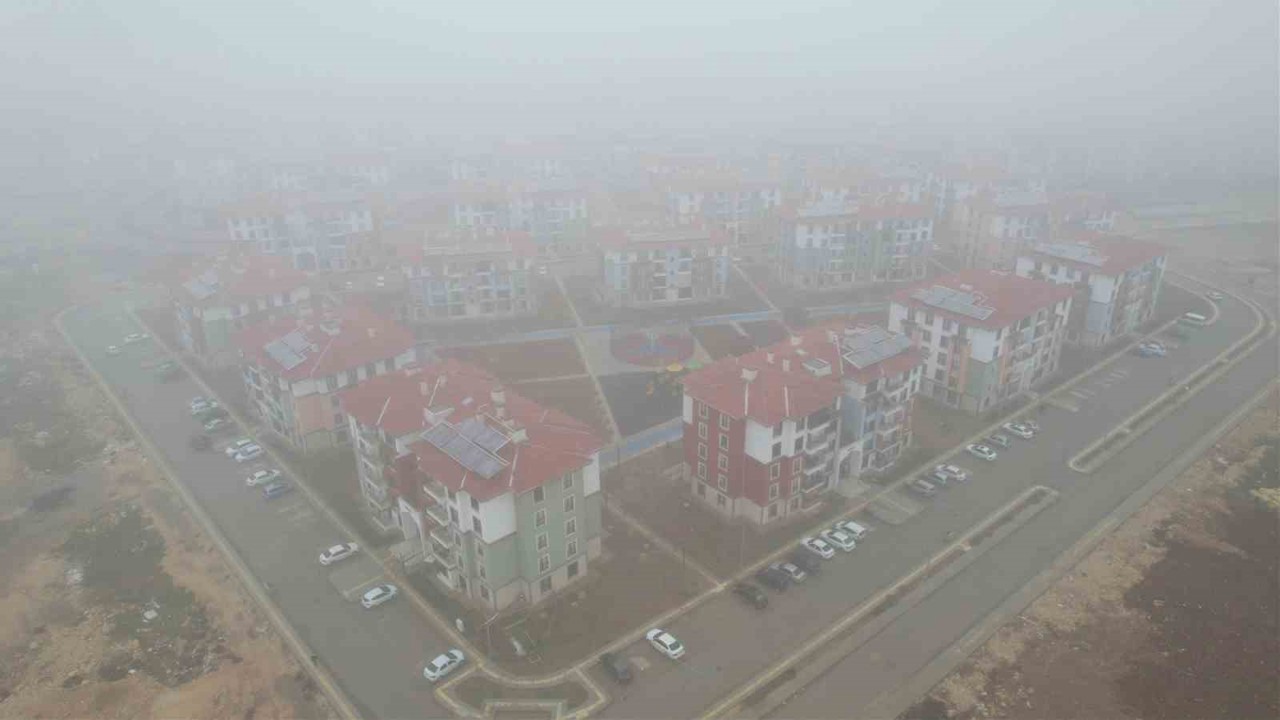 Adıyaman’da sis etkili oldu

