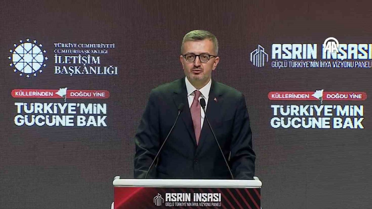 Bakan Kurum: "CHP’nin Genel Başkanı niye Bakan’a teşekkür ediyorsunuz diye belediye başkanlarını azarlıyor"

