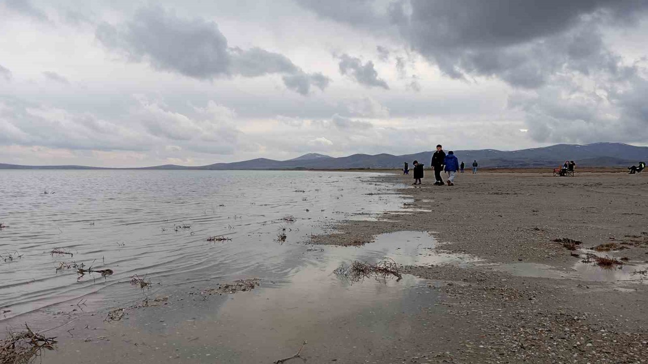 Seyfe Gölü’nde sevindiren gelişme: Su seviyesi arttı
