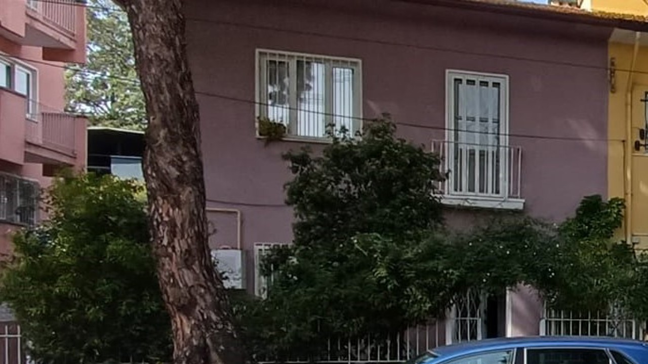 Yaşlı çift evinde bıçaklanarak öldürülmüştü: "Evde boş altın keseleri bulundu"
