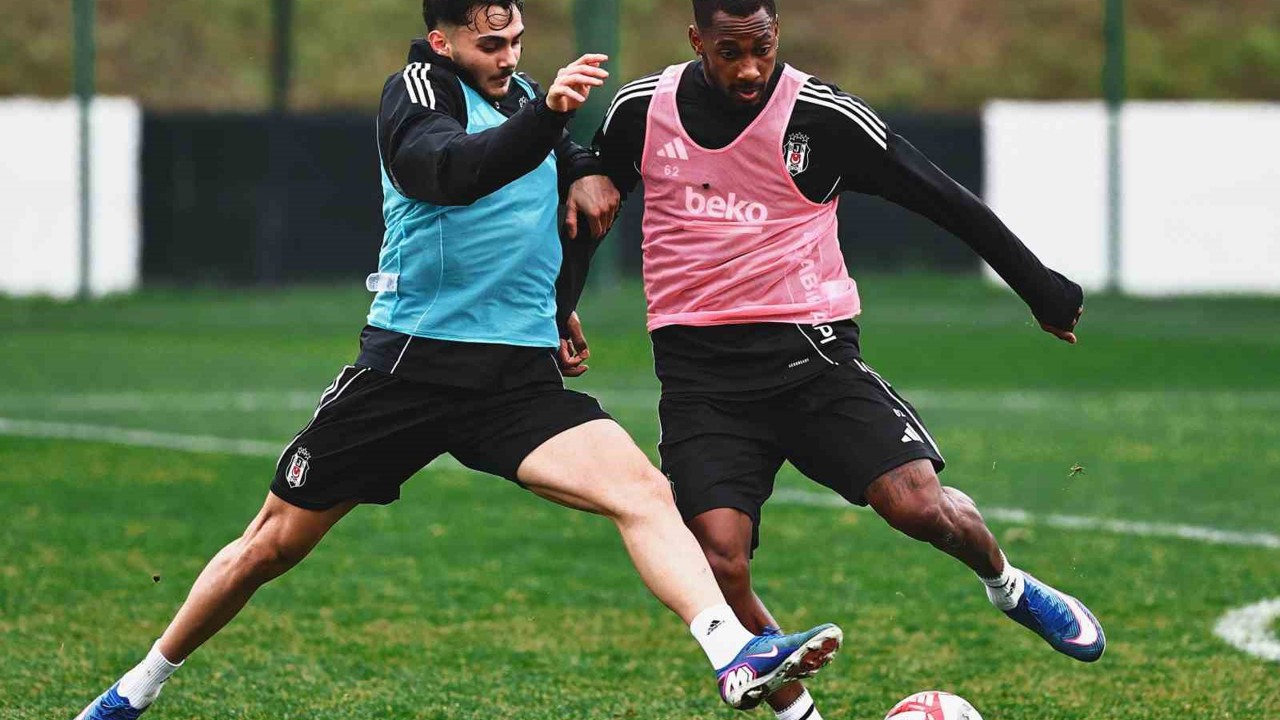 Beşiktaş’ta Rams Başakşehir maçı hazırlıkları başladı
