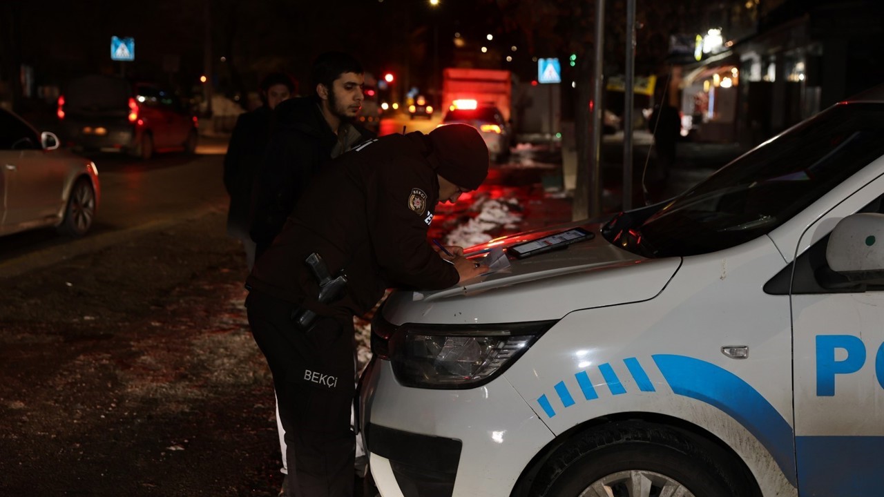 Polisten şok uygulamalara devam
