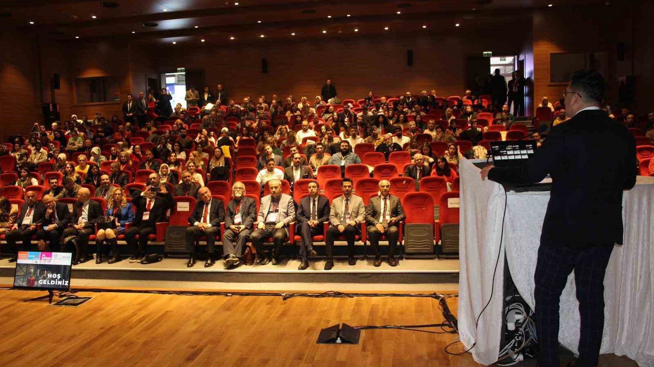 Adana Müze Kompleksi, Akdeniz Diyabet Akademisi’ne ev sahipliği yaptı
