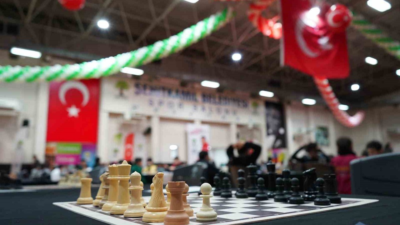 Şehitkamil’de satranç heyecanı başladı
