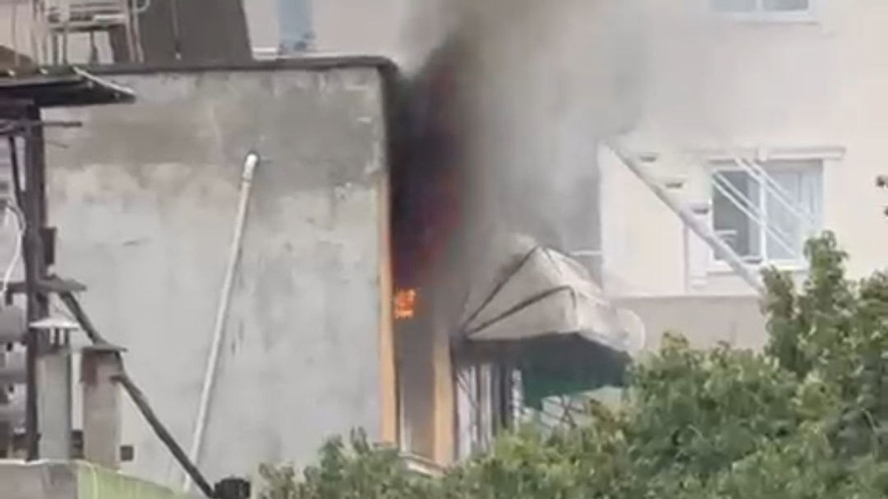 Adana’da ev yangını
