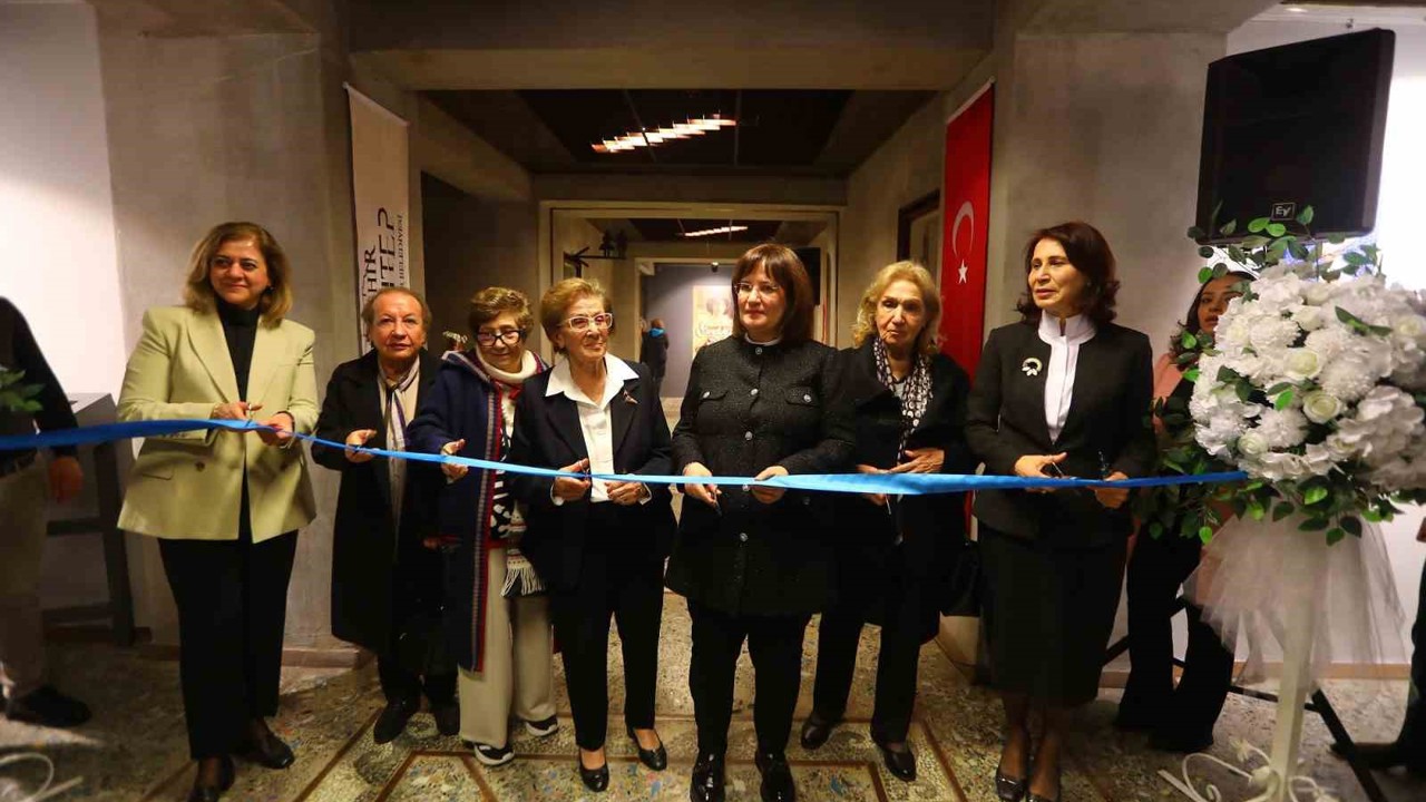 Sandıktan Belleğe: "70 yıllık Antep İşi Kültürü Sergisi’nin açılışı yapıldı"
