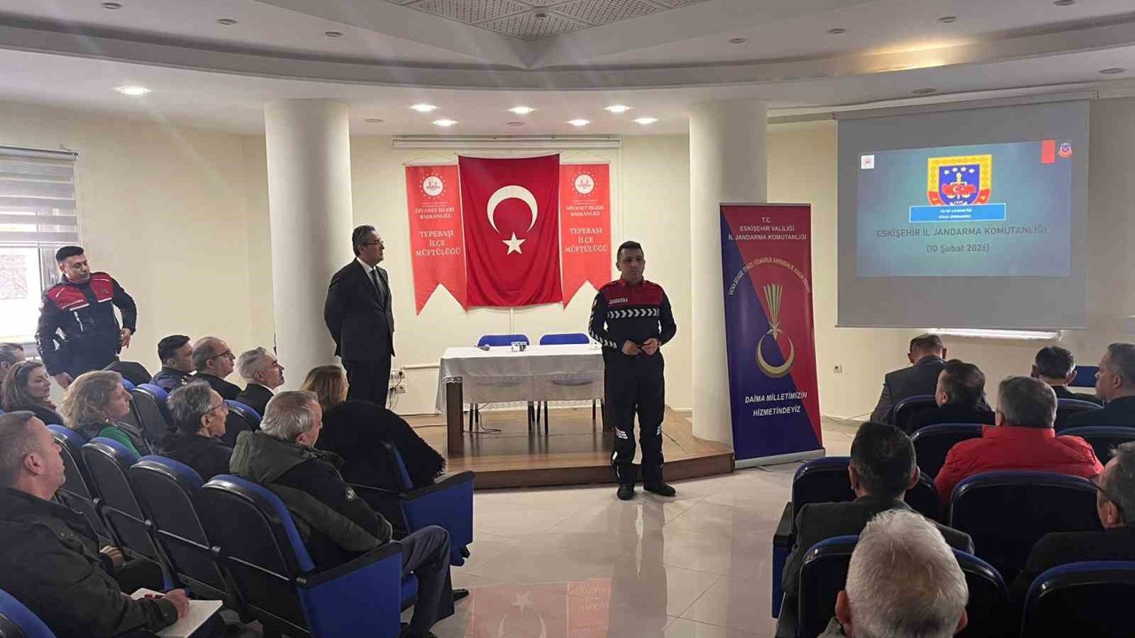 Tepebaşı’nda kırsal mahalle muhtarlarına sürücü güvenliği eğitimi verildi
