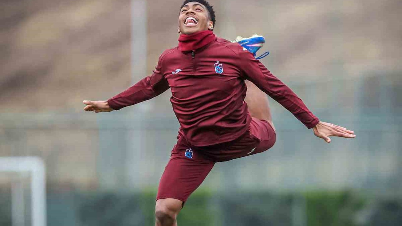 Trabzonspor, Fenerbahçe maçı hazırlıklarını sürdürdü
