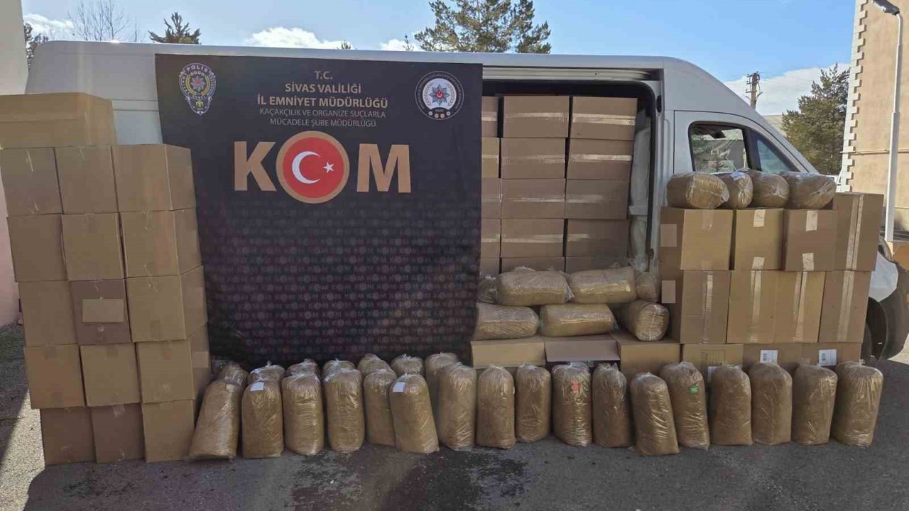 Sivas’ta 840 bin makaron ve yüzlerce kilo kaçak tütün ele geçirildi
