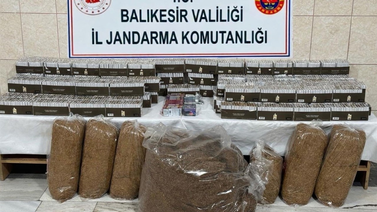 Balıkesir’de kaçakçılık ve organize suç operasyonu: 10 şüpheli yakalandı
