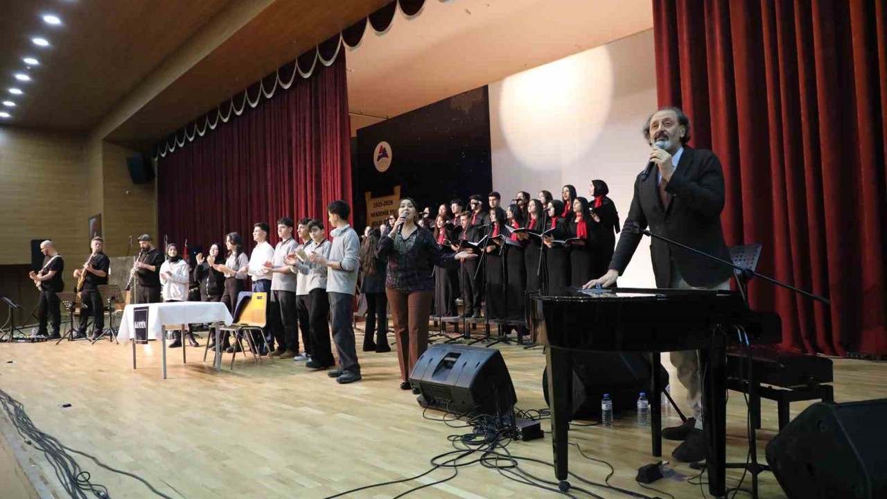 Ağrı’da "Kim Var?" sanat etkinliği
