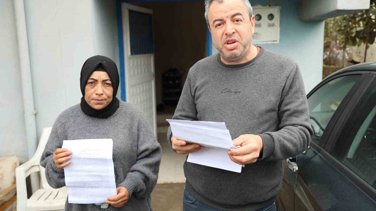 "IBAN" mağduru Özlem’in babası: "Kimse, kimseye IBAN’ını vermesin"
